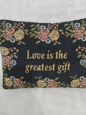 Vtg Love Is The Greatest Gift Tapestry Accent Throw Pillow 12x9 Floral Decor M